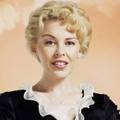 Astrid Peth