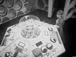 Vicki Discovers The Meddling Monk's TARDIS